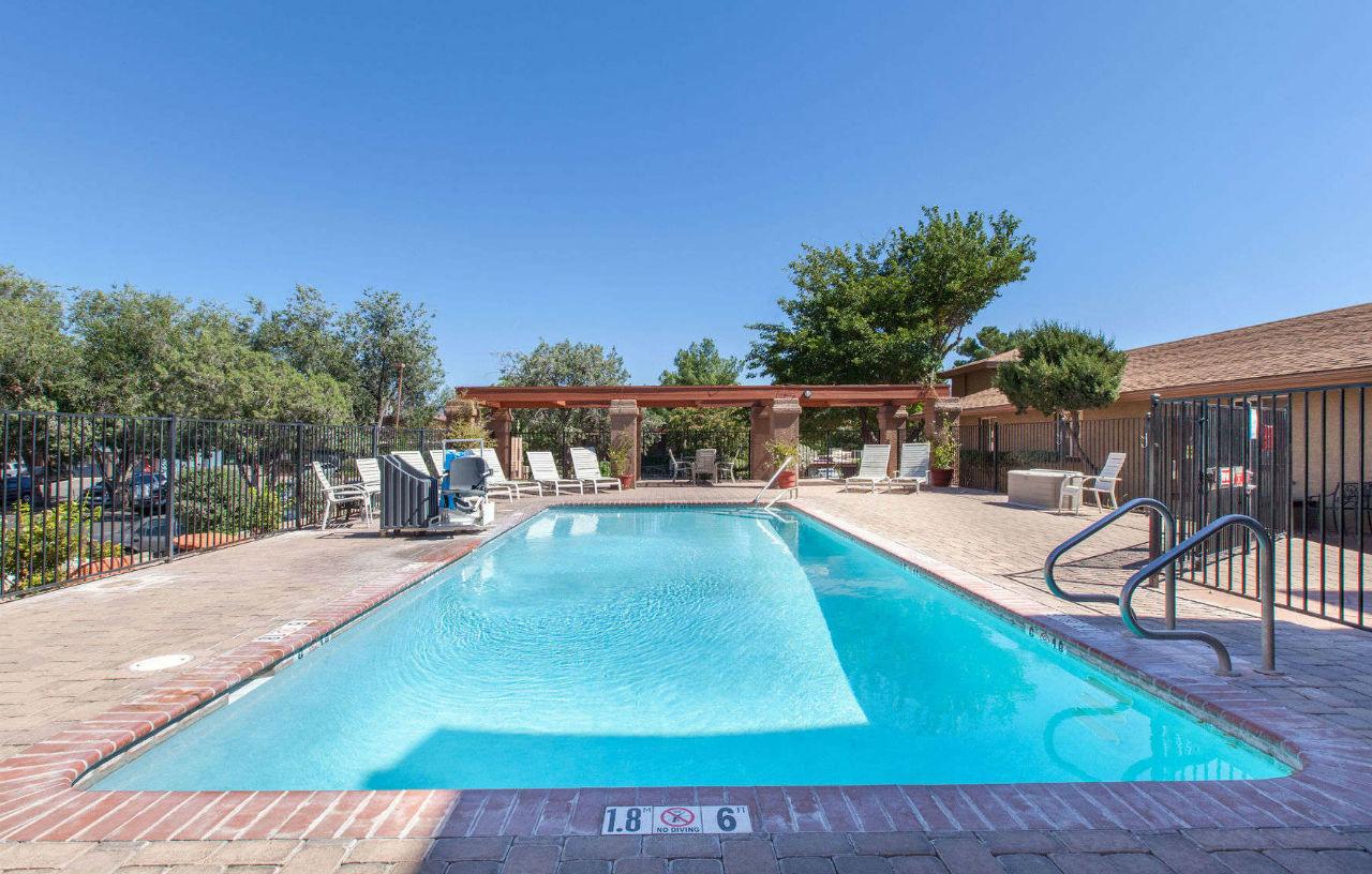 Aiden By Best Western Sedona Exterior photo