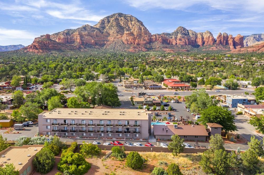 Aiden By Best Western Sedona Exterior photo